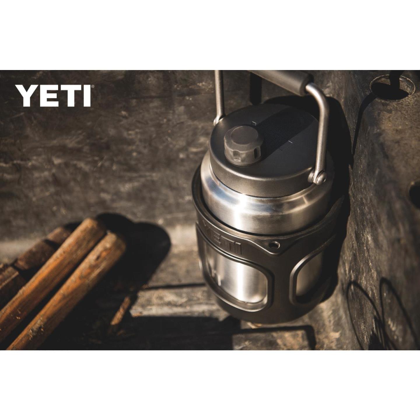 Termo Yeti Rambler Medio Galon Acero