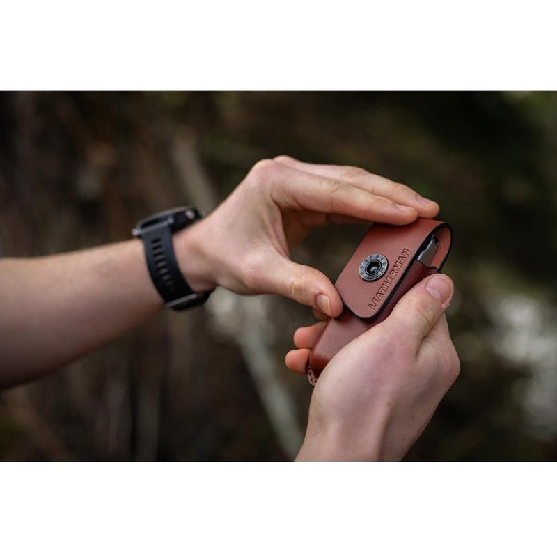 Funda De Piel Leatherman  Ainsworth  Grande Premium 934936