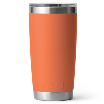Termo YETI Rambler 20oz Tumbler Color HIGH DESERTCLAY