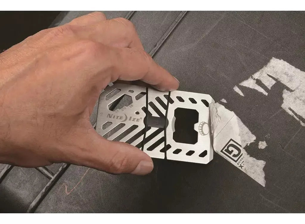 Cartera Nite Ize Financial Tool® Multi Tool Stainlees Steel - SUIZA + XTREME