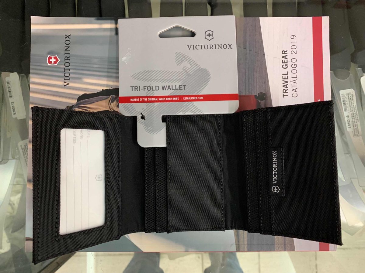 Cartera Victorinox nylon negra Tres Dobleces 31172401