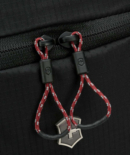 Mochila Victorinox Negra Altmont Lightweight 2-in-1 Duffel 606911